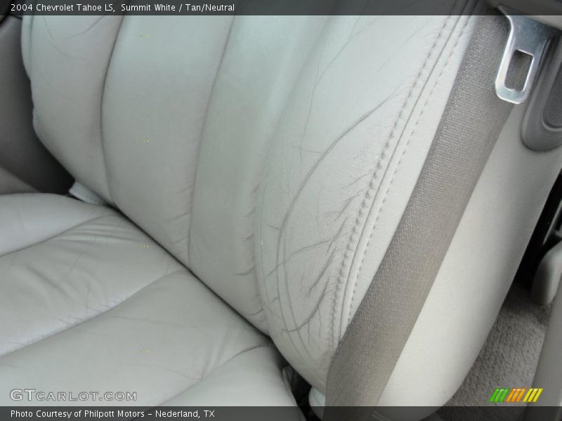 Summit White / Tan/Neutral 2004 Chevrolet Tahoe LS