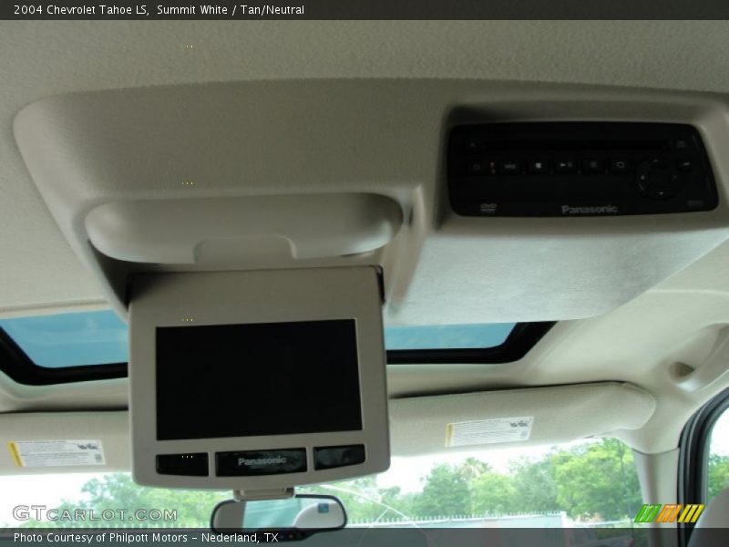 Summit White / Tan/Neutral 2004 Chevrolet Tahoe LS