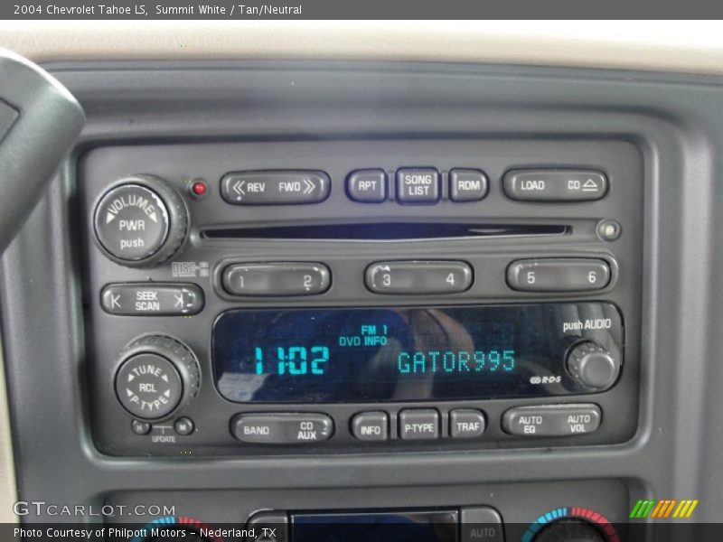 Summit White / Tan/Neutral 2004 Chevrolet Tahoe LS