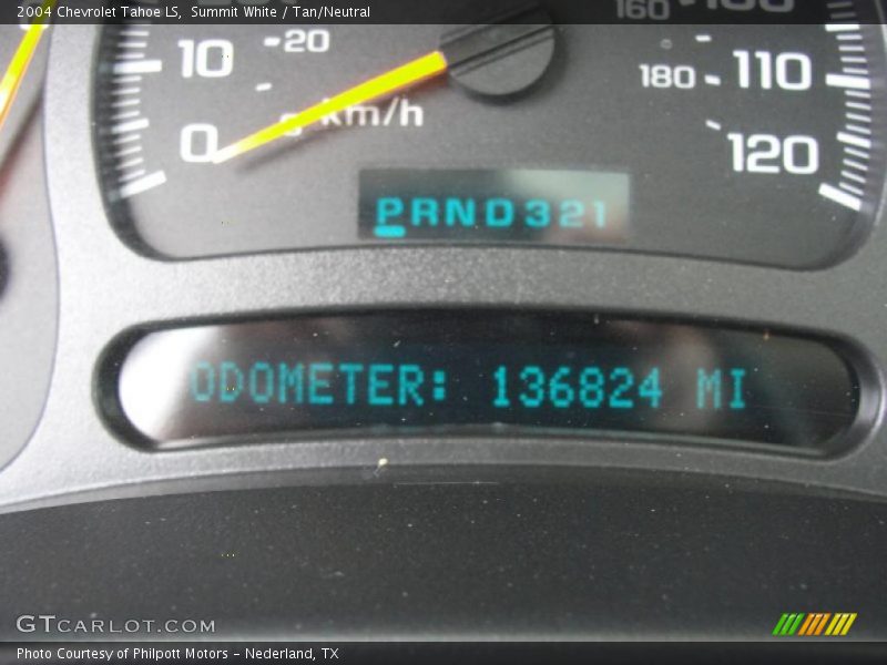 Summit White / Tan/Neutral 2004 Chevrolet Tahoe LS