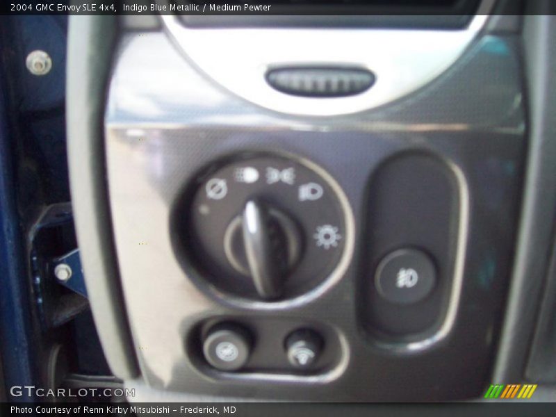 Indigo Blue Metallic / Medium Pewter 2004 GMC Envoy SLE 4x4