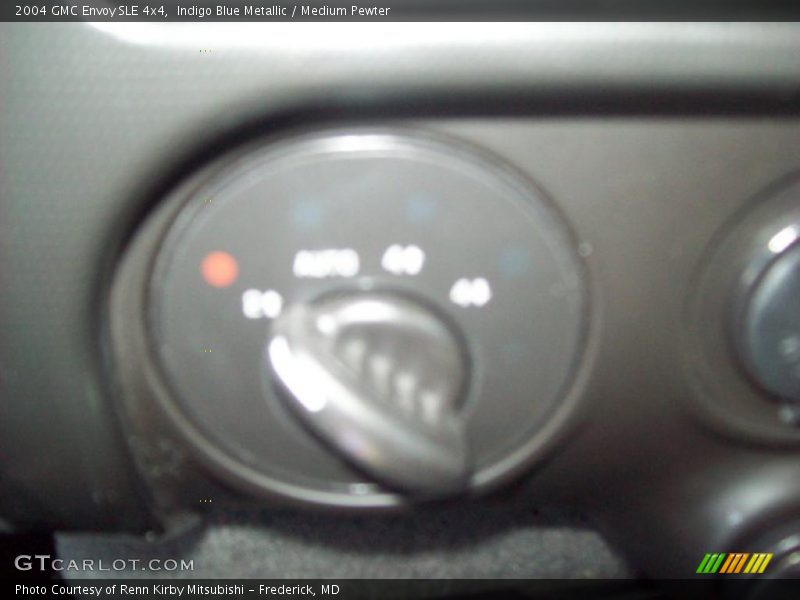 Indigo Blue Metallic / Medium Pewter 2004 GMC Envoy SLE 4x4