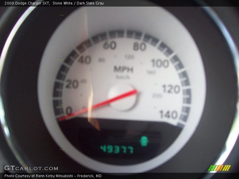 Stone White / Dark Slate Gray 2009 Dodge Charger SXT