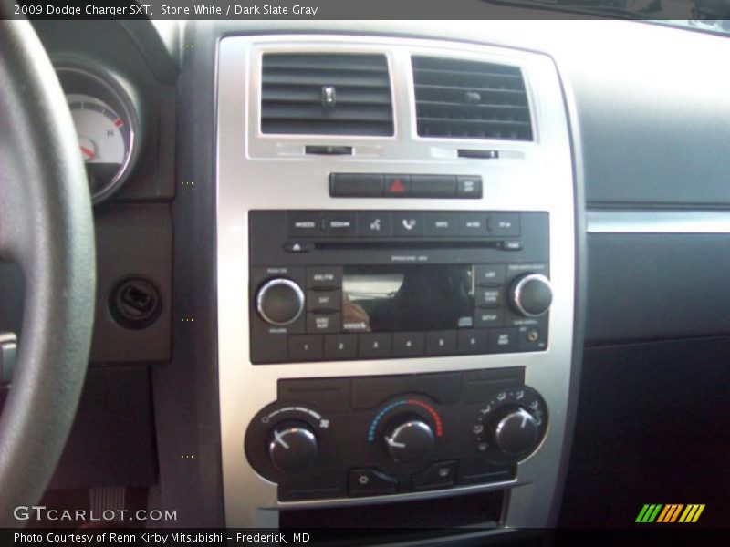 Stone White / Dark Slate Gray 2009 Dodge Charger SXT