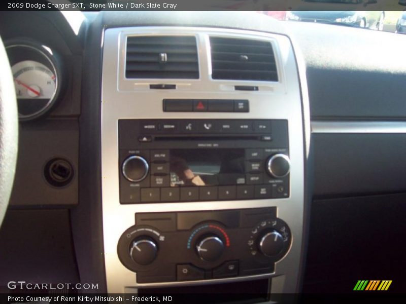 Stone White / Dark Slate Gray 2009 Dodge Charger SXT