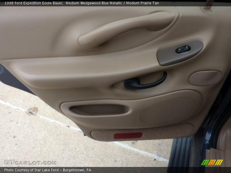 Medium Wedgewood Blue Metallic / Medium Prairie Tan 1998 Ford Expedition Eddie Bauer