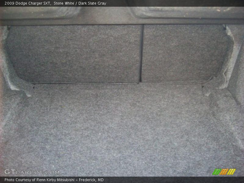 Stone White / Dark Slate Gray 2009 Dodge Charger SXT
