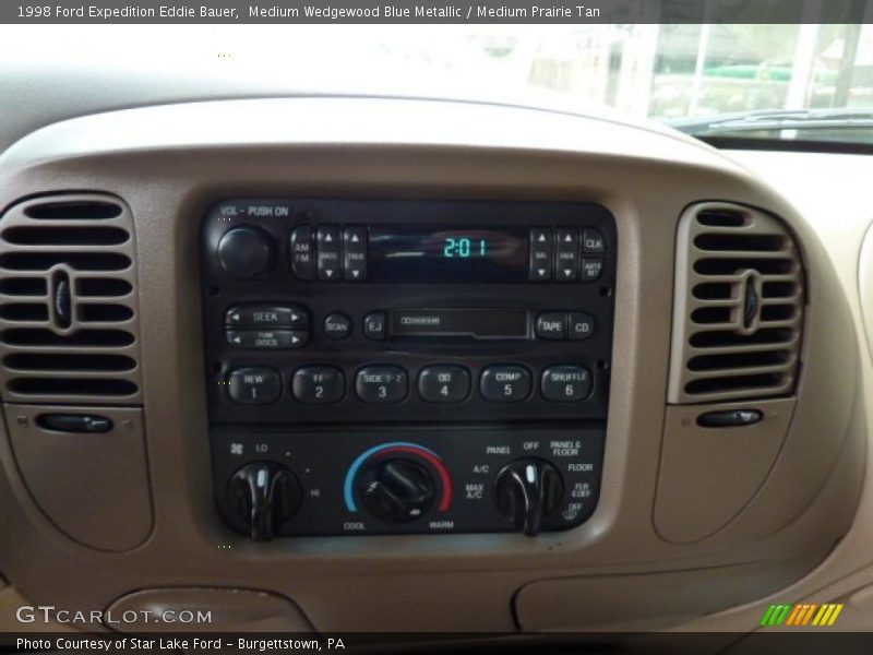 Medium Wedgewood Blue Metallic / Medium Prairie Tan 1998 Ford Expedition Eddie Bauer