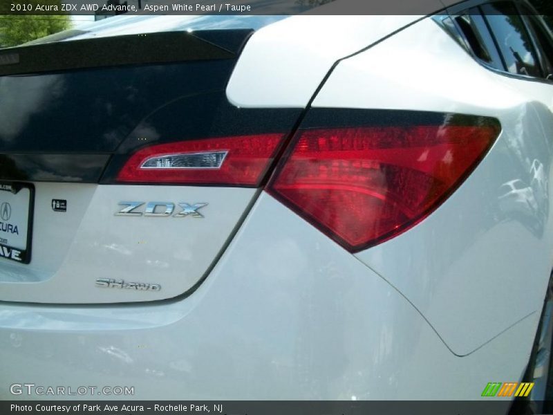 Aspen White Pearl / Taupe 2010 Acura ZDX AWD Advance