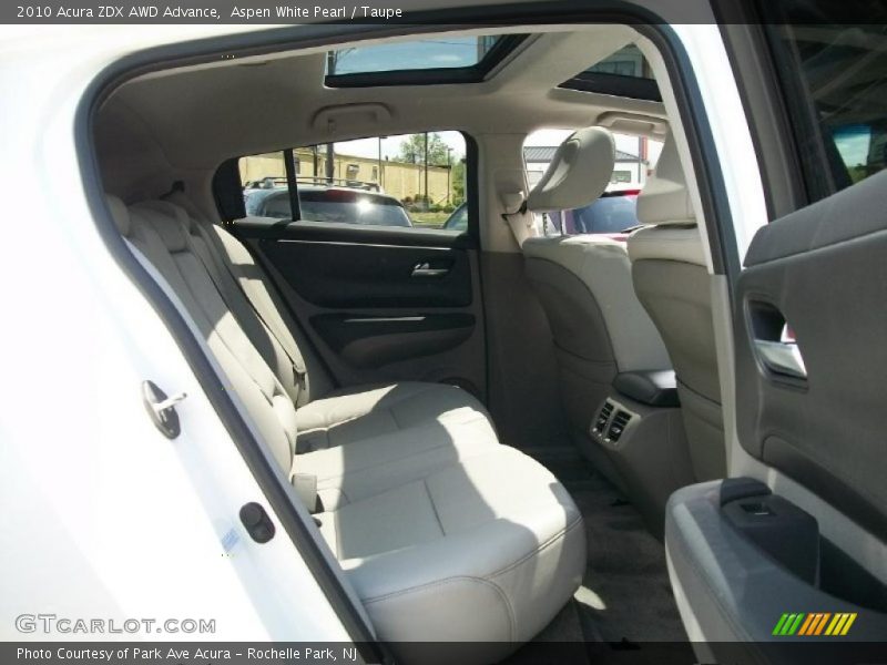 Aspen White Pearl / Taupe 2010 Acura ZDX AWD Advance