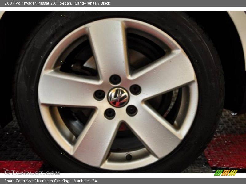 Candy White / Black 2007 Volkswagen Passat 2.0T Sedan