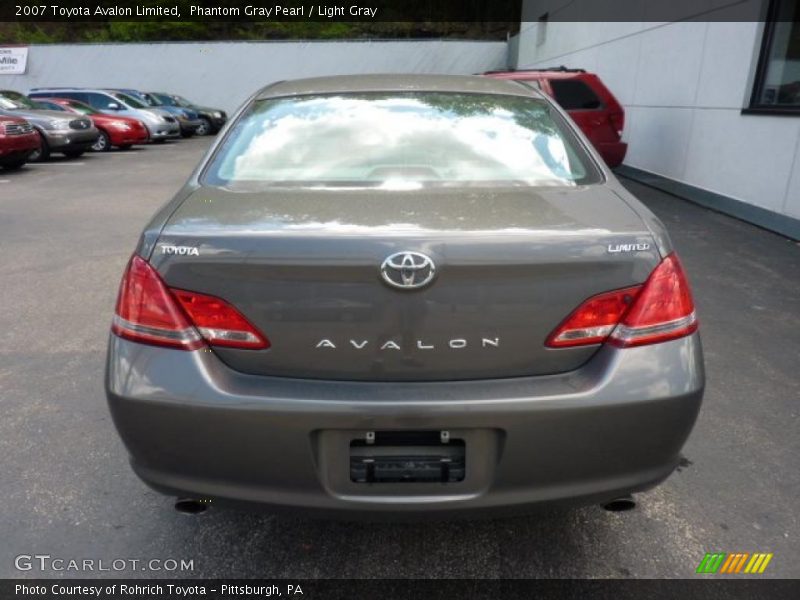 Phantom Gray Pearl / Light Gray 2007 Toyota Avalon Limited