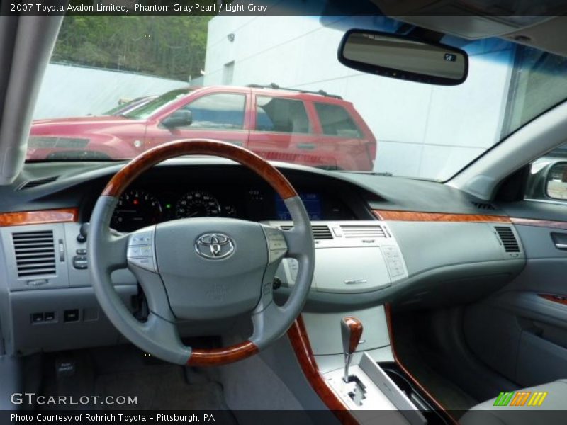 Phantom Gray Pearl / Light Gray 2007 Toyota Avalon Limited