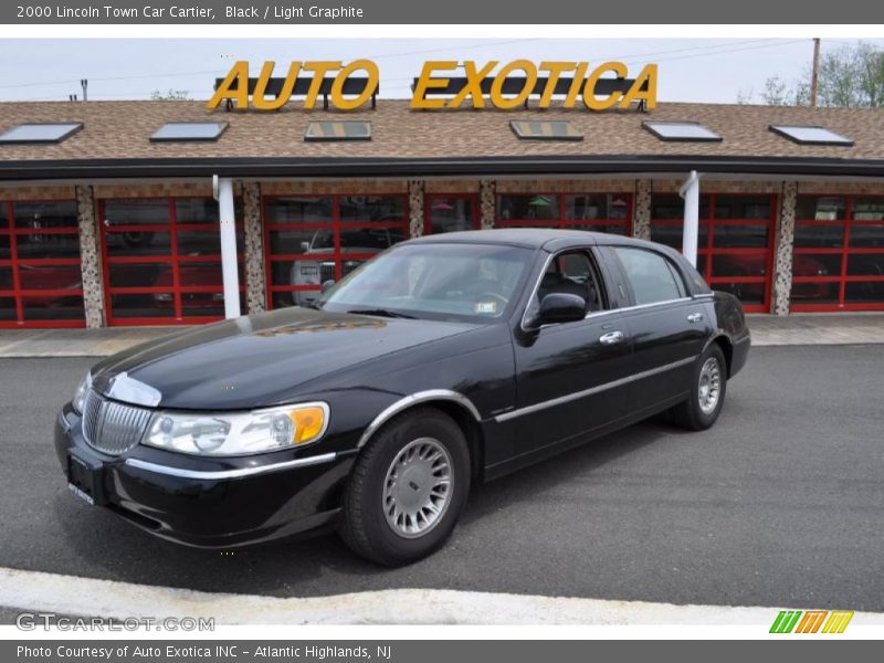 Black / Light Graphite 2000 Lincoln Town Car Cartier