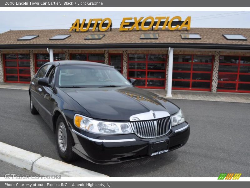 Black / Light Graphite 2000 Lincoln Town Car Cartier