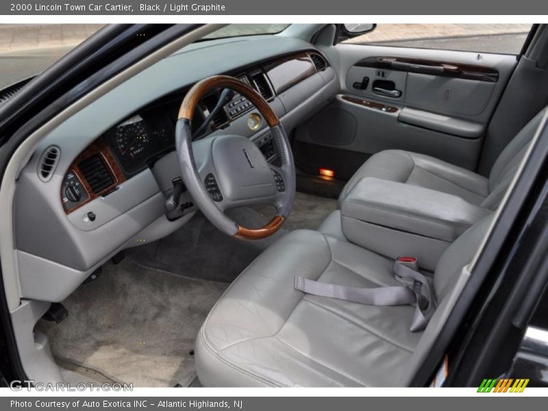  2000 Town Car Cartier Light Graphite Interior