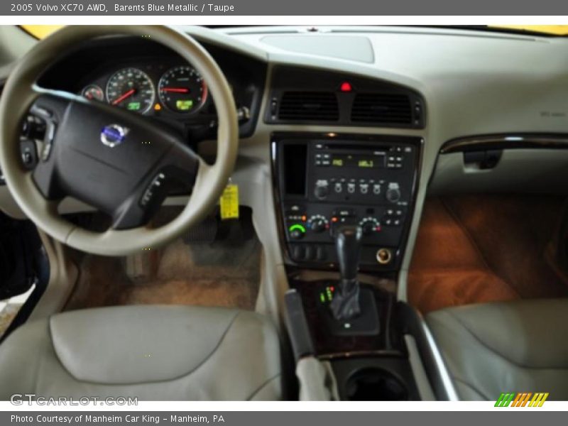 Barents Blue Metallic / Taupe 2005 Volvo XC70 AWD