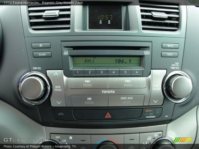 Magnetic Gray Metallic / Ash 2010 Toyota Highlander