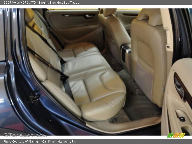 Barents Blue Metallic / Taupe 2005 Volvo XC70 AWD