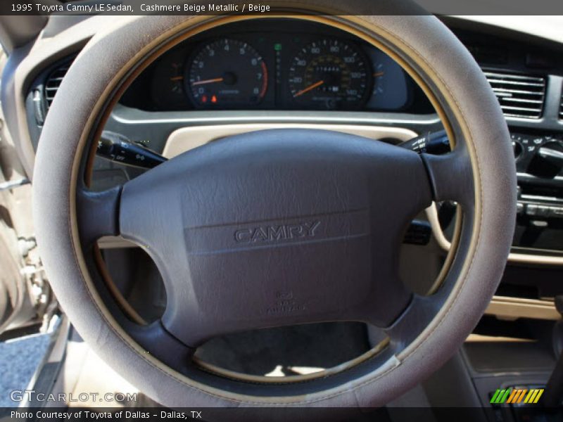 Cashmere Beige Metallic / Beige 1995 Toyota Camry LE Sedan