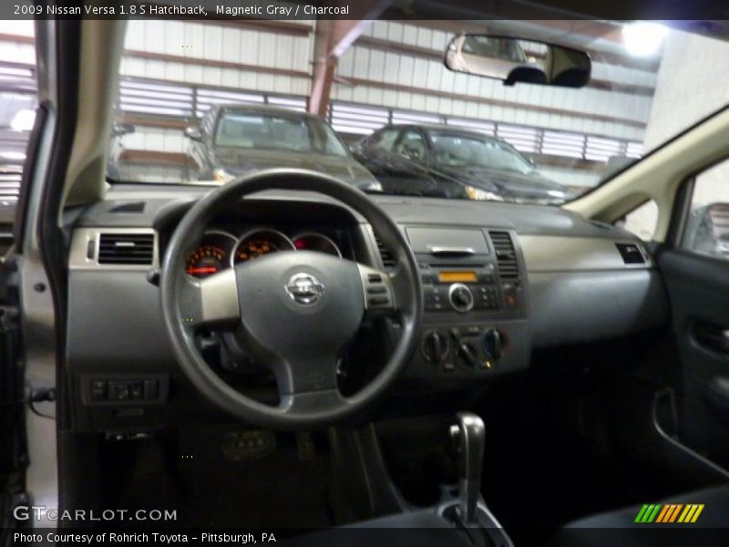 Magnetic Gray / Charcoal 2009 Nissan Versa 1.8 S Hatchback
