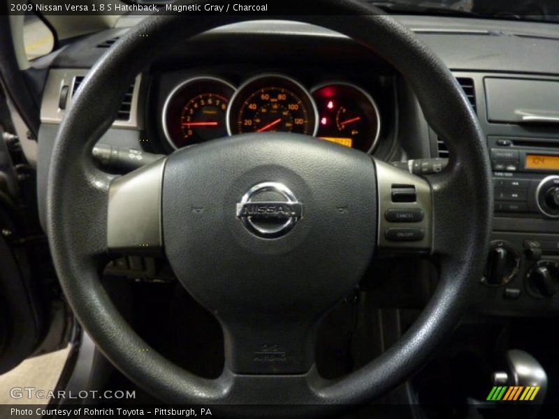 Magnetic Gray / Charcoal 2009 Nissan Versa 1.8 S Hatchback
