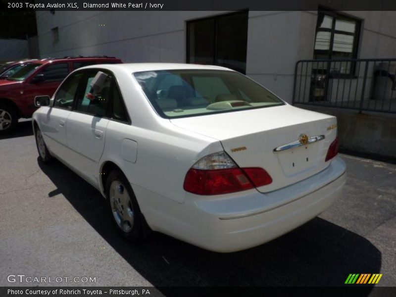 Diamond White Pearl / Ivory 2003 Toyota Avalon XLS