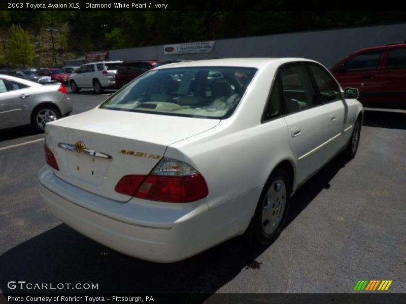 Diamond White Pearl / Ivory 2003 Toyota Avalon XLS