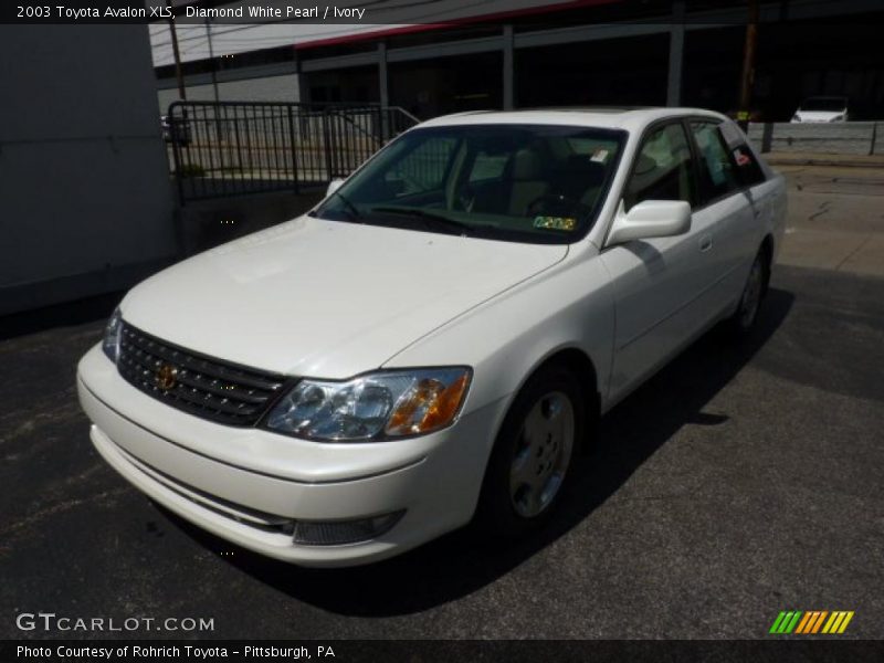 Diamond White Pearl / Ivory 2003 Toyota Avalon XLS