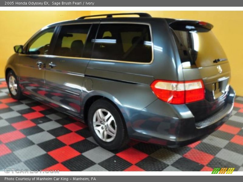 Sage Brush Pearl / Ivory 2005 Honda Odyssey EX