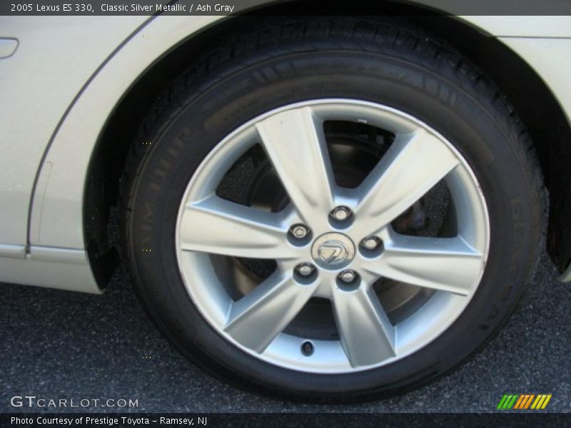 Classic Silver Metallic / Ash Gray 2005 Lexus ES 330