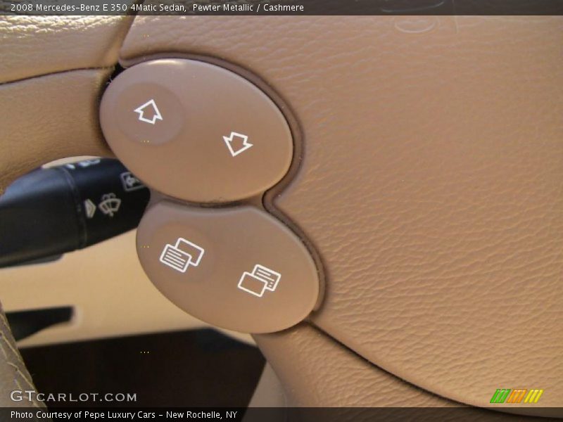 Controls of 2008 E 350 4Matic Sedan