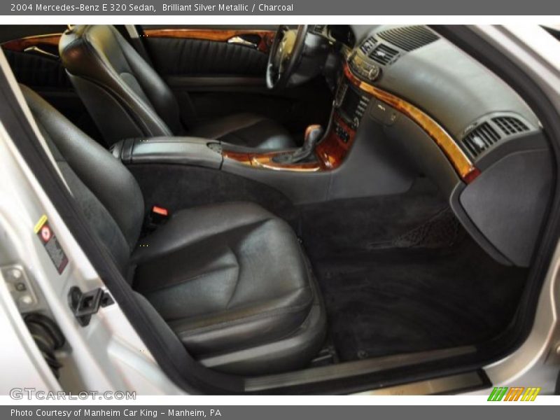 Brilliant Silver Metallic / Charcoal 2004 Mercedes-Benz E 320 Sedan