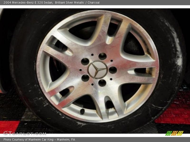 Brilliant Silver Metallic / Charcoal 2004 Mercedes-Benz E 320 Sedan