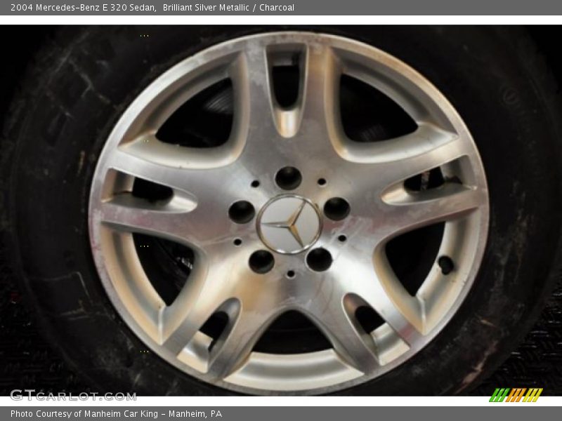 Brilliant Silver Metallic / Charcoal 2004 Mercedes-Benz E 320 Sedan