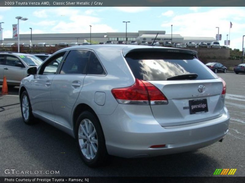 Classic Silver Metallic / Gray 2009 Toyota Venza AWD