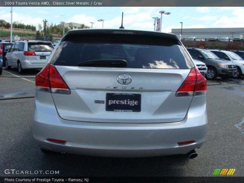 Classic Silver Metallic / Gray 2009 Toyota Venza AWD