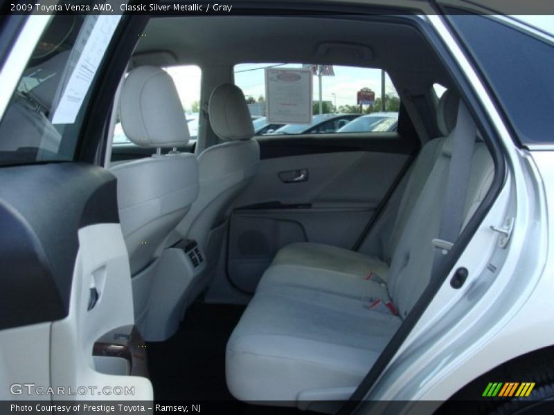 Classic Silver Metallic / Gray 2009 Toyota Venza AWD