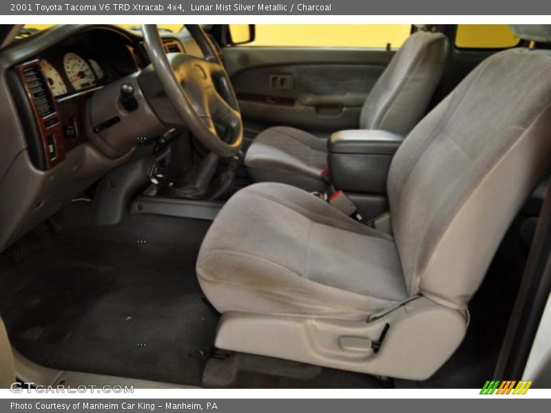 Lunar Mist Silver Metallic / Charcoal 2001 Toyota Tacoma V6 TRD Xtracab 4x4
