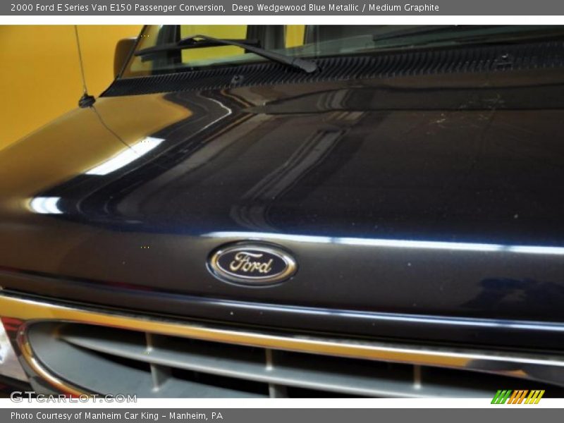 Deep Wedgewood Blue Metallic / Medium Graphite 2000 Ford E Series Van E150 Passenger Conversion
