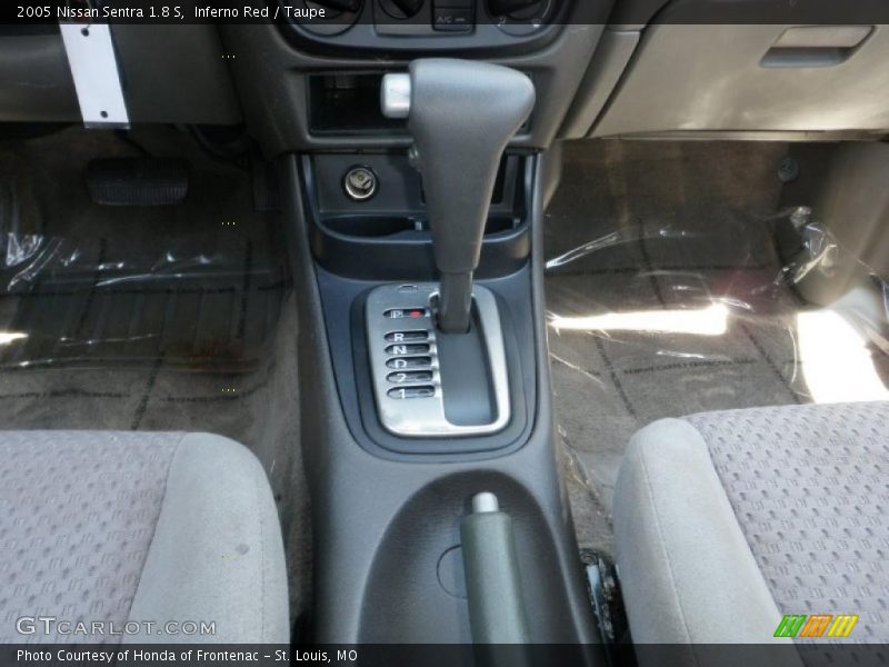 Inferno Red / Taupe 2005 Nissan Sentra 1.8 S