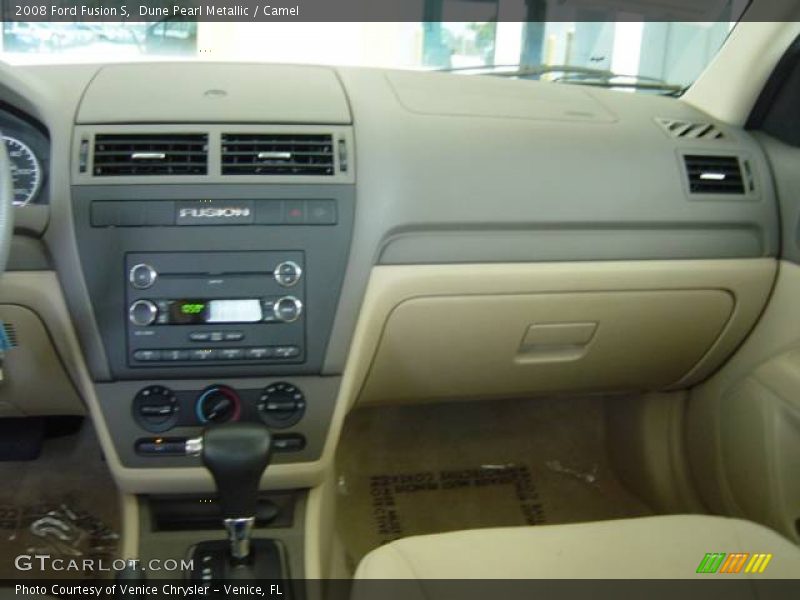 Dune Pearl Metallic / Camel 2008 Ford Fusion S