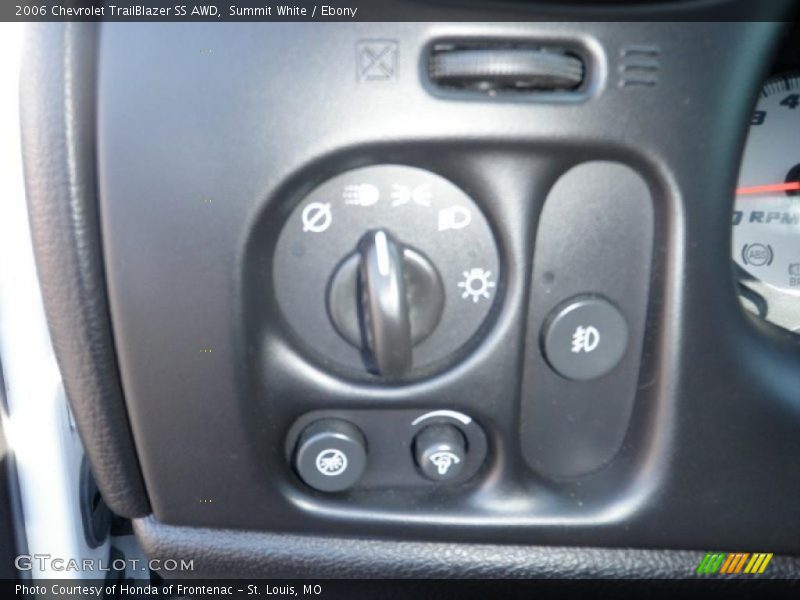 Summit White / Ebony 2006 Chevrolet TrailBlazer SS AWD