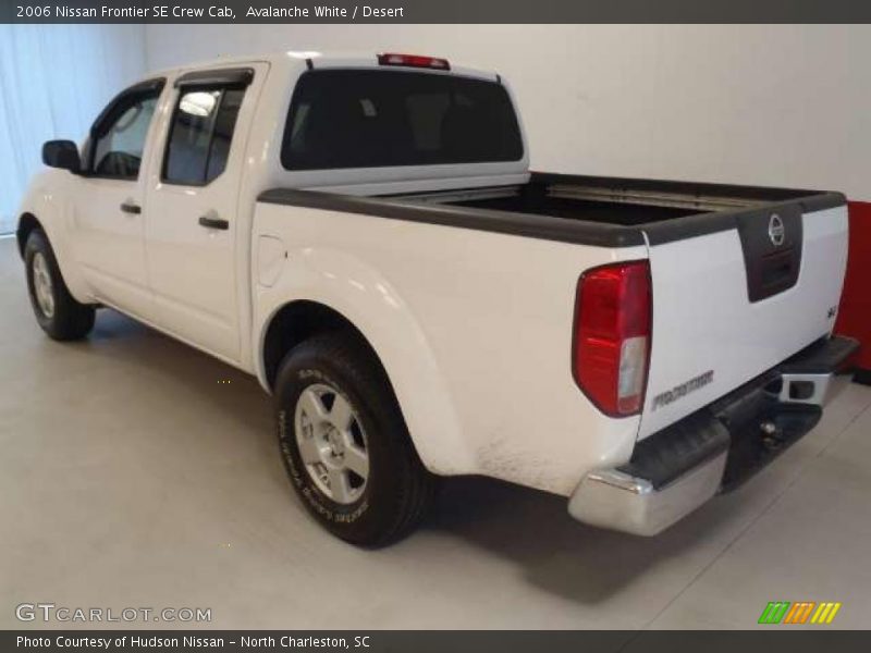 Avalanche White / Desert 2006 Nissan Frontier SE Crew Cab