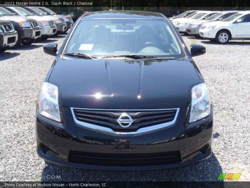Super Black / Charcoal 2011 Nissan Sentra 2.0