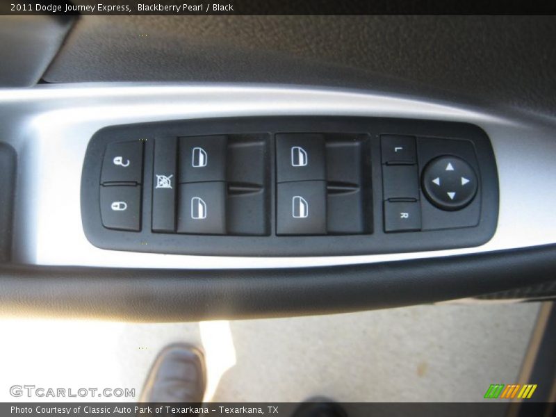 Blackberry Pearl / Black 2011 Dodge Journey Express
