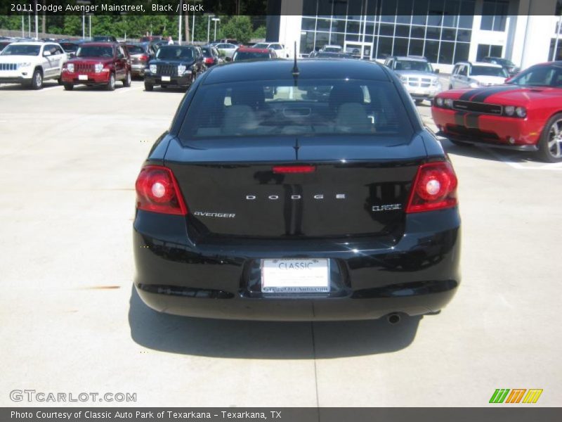 Black / Black 2011 Dodge Avenger Mainstreet