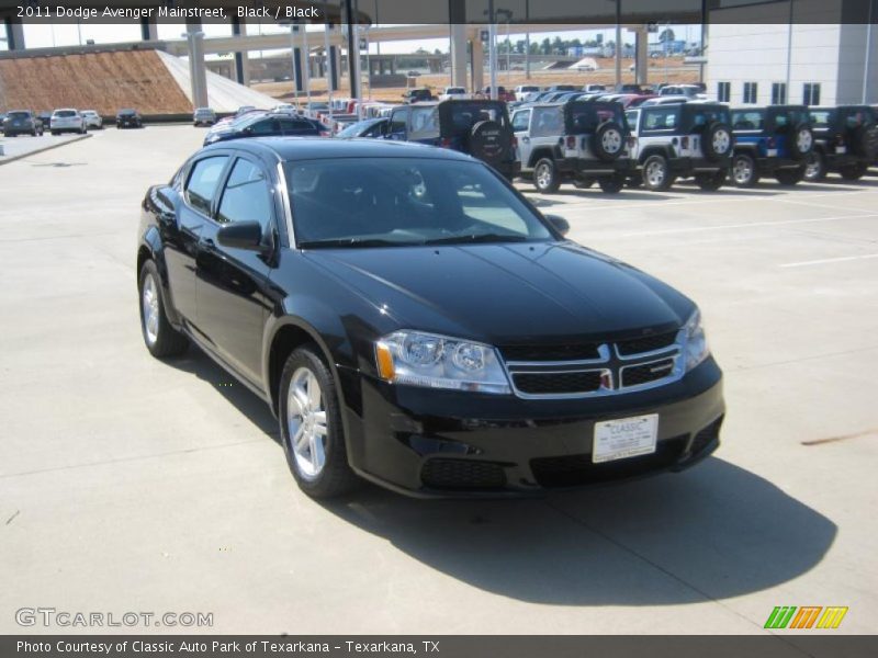 Black / Black 2011 Dodge Avenger Mainstreet