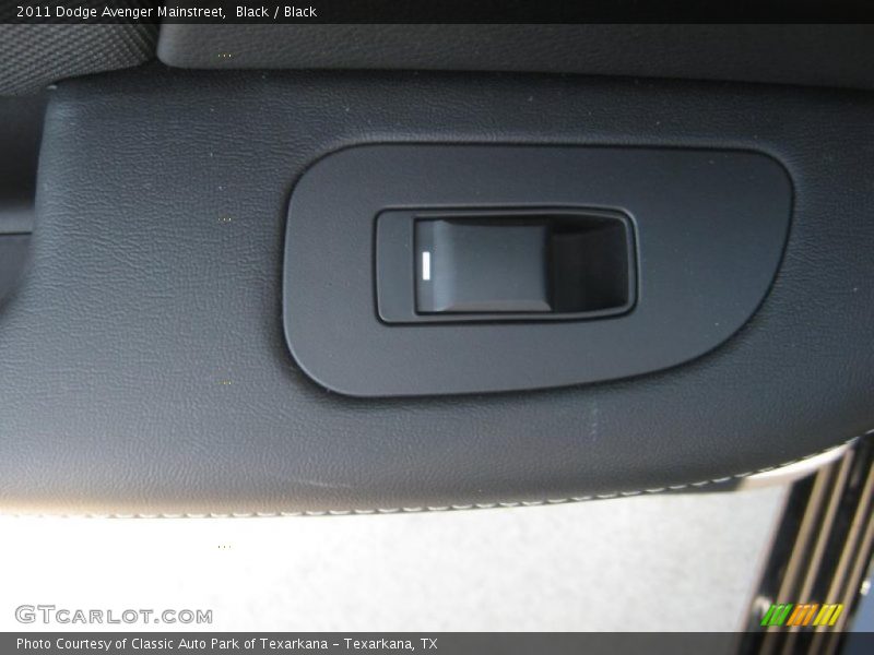 Black / Black 2011 Dodge Avenger Mainstreet
