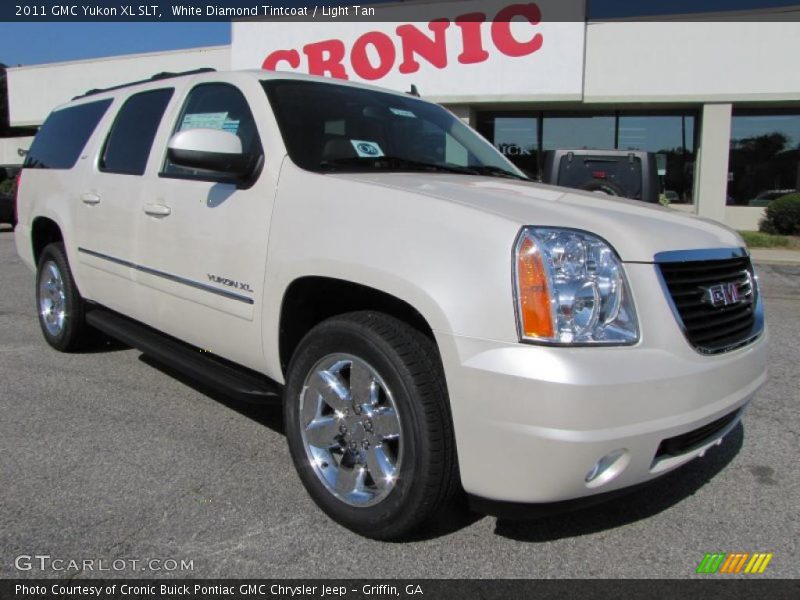 White Diamond Tintcoat / Light Tan 2011 GMC Yukon XL SLT